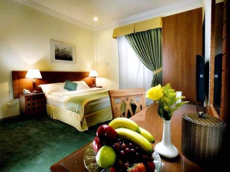 Lily Hotel Suite Mubarraz Al-Hofuf Ngoại thất bức ảnh